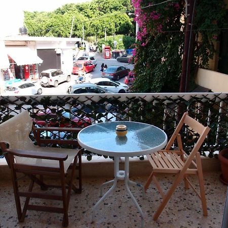 Apartment In The Heart Of Heraklion Bagian luar foto